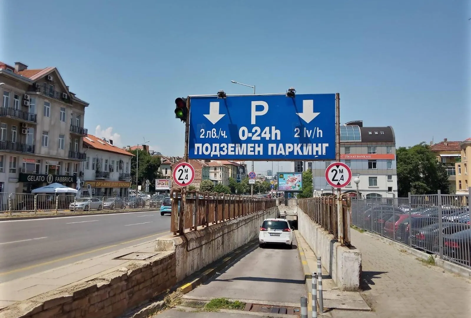 Central Hotel Sofia - Free Parking Nearby 350M Bułgaria