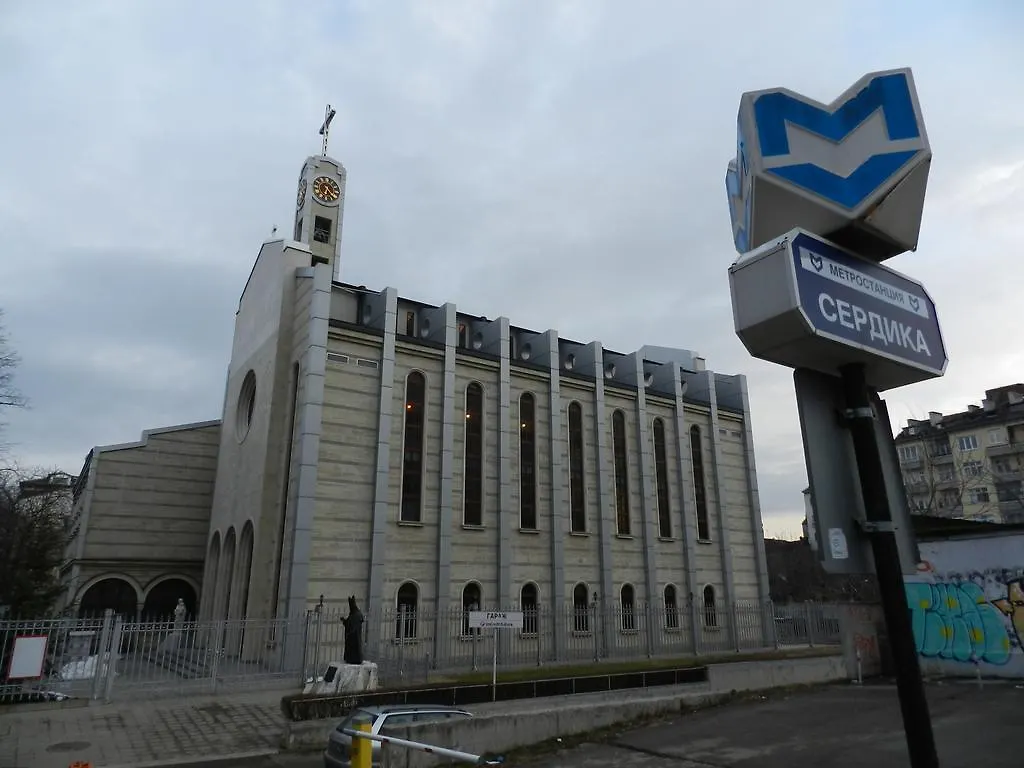 Central Hotel Sofia - Free Parking Nearby 350M 4*,